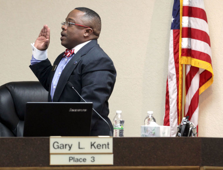 Cove council swearing in